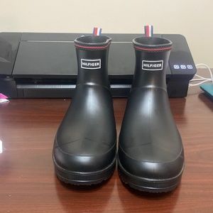 Tommy Hilfiger shoes